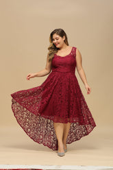 Elegante vestido de dama de honor de encaje sin mangas con escote redondo y corte en A