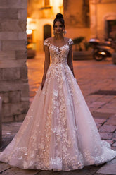 Elegante vestido de novia largo de corte A con escote barco, apliques de encaje, espalda descubierta y lentejuelas