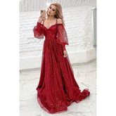 Robe de bal scintillante à bretelles spaghetti et manches longues