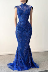 Robe de bal longue bleu roi glamour à col haut en dentelle sans manches avec traîne amovible