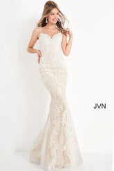 Robe de mariée longue et formelle Jovani en solde