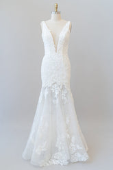Vestido de novia largo de sirena con escote en V, apliques, tul y encaje