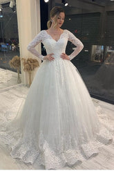 Vestido de novia de tul, corte en A, manga larga, escote en V, apliques de encaje y espalda descubierta