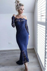 Vestido de dama de honor azul marino con hombros descubiertos estilo sirena y encaje BD068