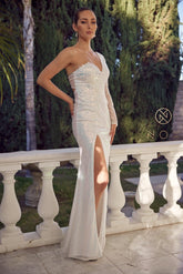 Robe de mariée longue asymétrique à une épaule