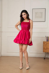 Vestido de fiesta ajustado y acampanado para adolescentes VMH113