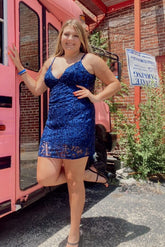 Vestidos cortos de fiesta sin mangas, sexys, azul real, con escote en V y tirantes finos.