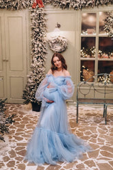 Vestido de maternidad de tul con mangas abullonadas