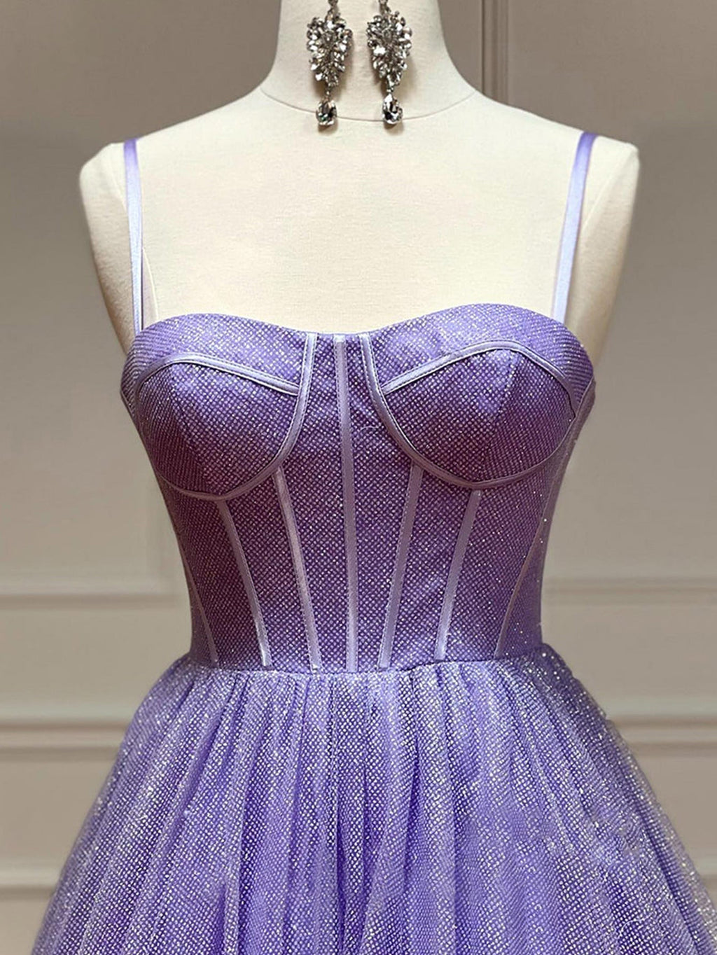 Vestido de graduación de tul brillante corte A con bolsillos
