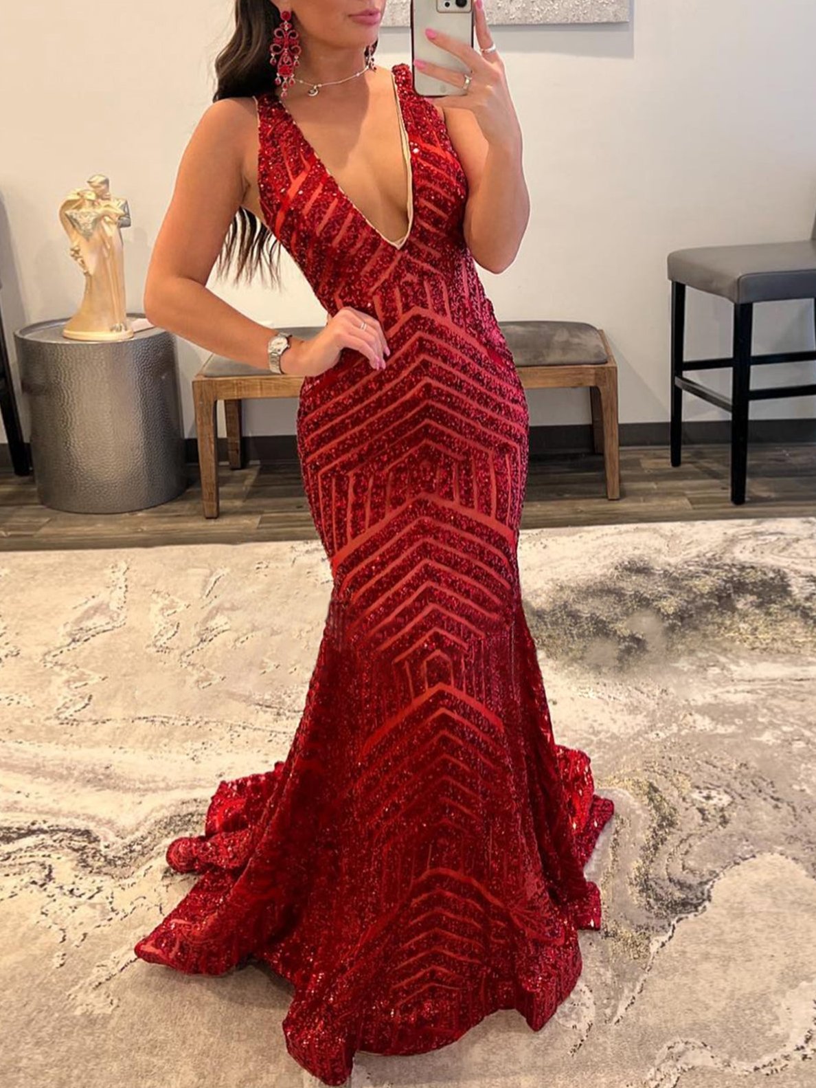 Nina | Robe de bal longue sirène rose à sequins et décolleté plongeant en V | Robe de bal longue à sequins et col V profond Nina