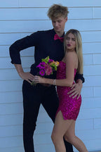 Robe de bal courte moulante à sequins sans bretelles et à paillettes scintillantes