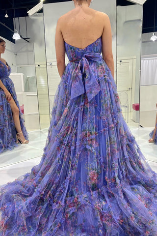 Robe de bal trapèze en tulle imprimé floral avec décolleté cœur et fente