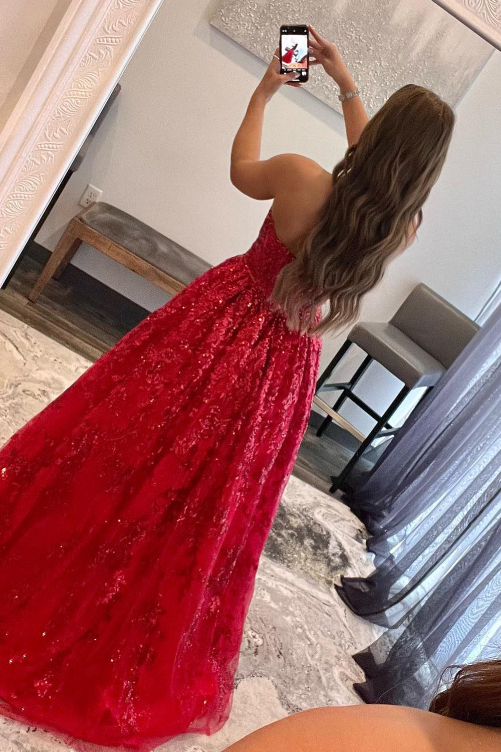 Vestido largo de fiesta rojo sin tirantes de corte A