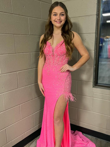 Vestido de fiesta largo ajustado de sirena con escote en V, espalda descubierta y abertura.