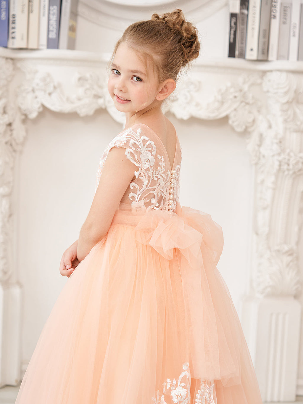 Vestido rosa de niña de las flores, corte en A, encaje, tul y cola corta 