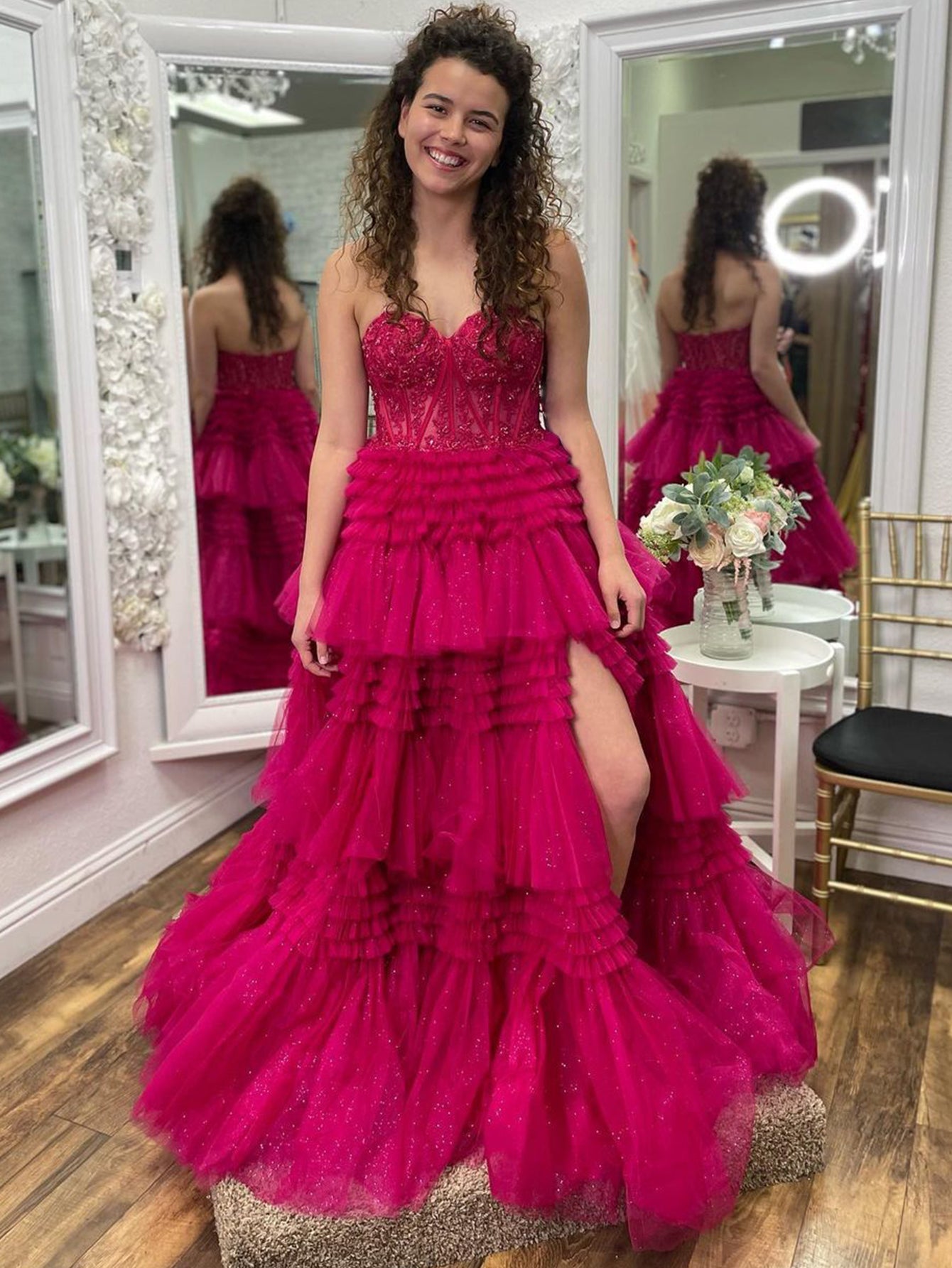 Vestido de graduación largo de tul con escote corazón y corte en A