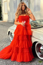 Vestido largo de fiesta de tul sin tirantes, corte en A, con volantes escalonados