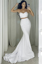 Robe de bal blanche sirène longue deux pièces sans bretelles