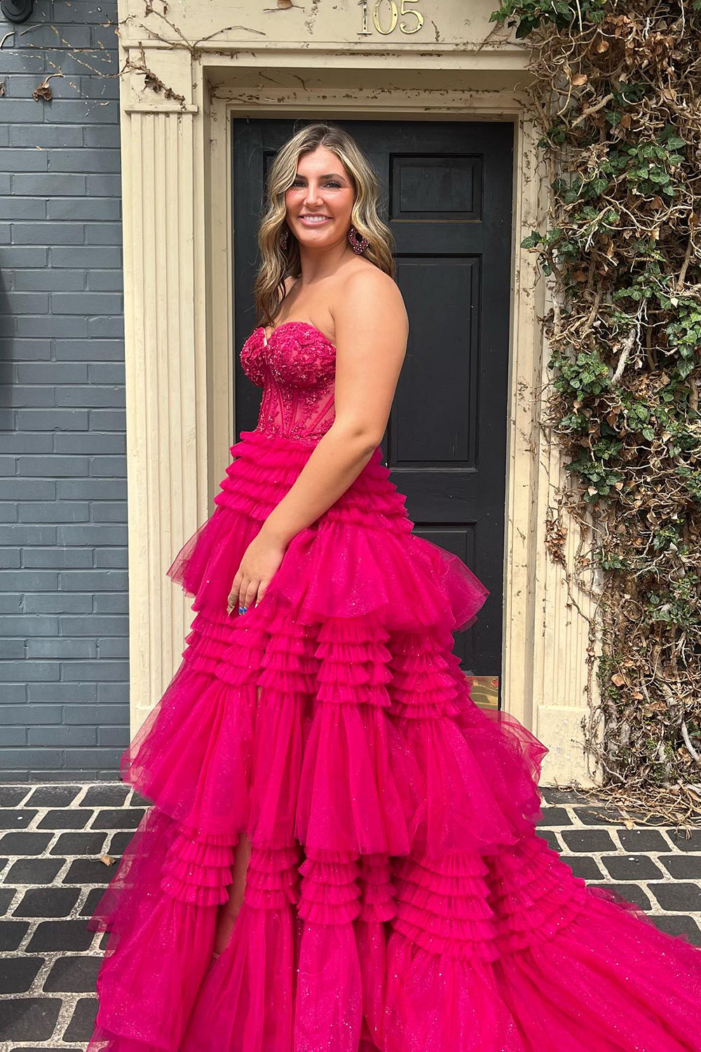 Vestido de graduación largo de tul con escote corazón y corte en A