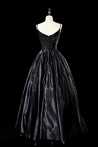 Robe de mariée noire sexy en satin à fines bretelles spaghetti, coupe trapèze, robe de soirée formelle, robe de bal Y7545