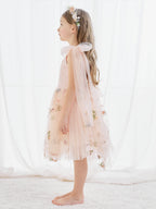 Vestido de niña pequeña de las flores, corte en A, sin mangas, de tul bordado floral. 
