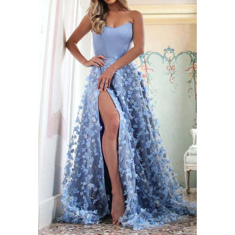 Robe de bal longue trapèze en tulle appliqué, sans bretelles, à lacets et fente