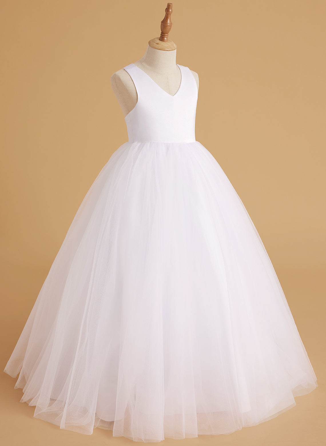 Robe de demoiselle d'honneur intemporelle en satin et tulle, coupe trapèze, sans manches 