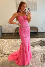 Lucille | Vestido de fiesta de encaje con tirantes finos estilo sirena