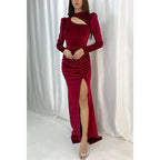 Vestido de fiesta de graduación de terciopelo con cuello alto y mangas largas y corte tubo/columna 