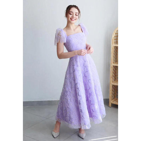 Elegante y lujoso vestido de fiesta de noche cuadrado con apliques y corte en A