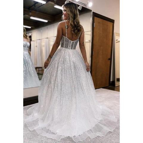 Robe de soirée longue trapèze en tulle à bretelles spaghetti scintillantes et paillettes