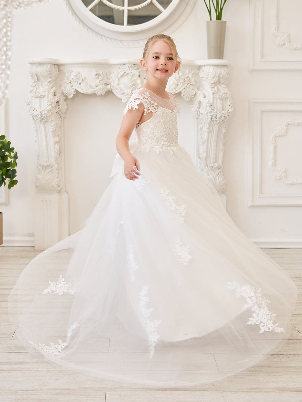 Vestido de niña de las flores para la Primera Comunión, color marfil, con cola desmontable estilo princesa. 