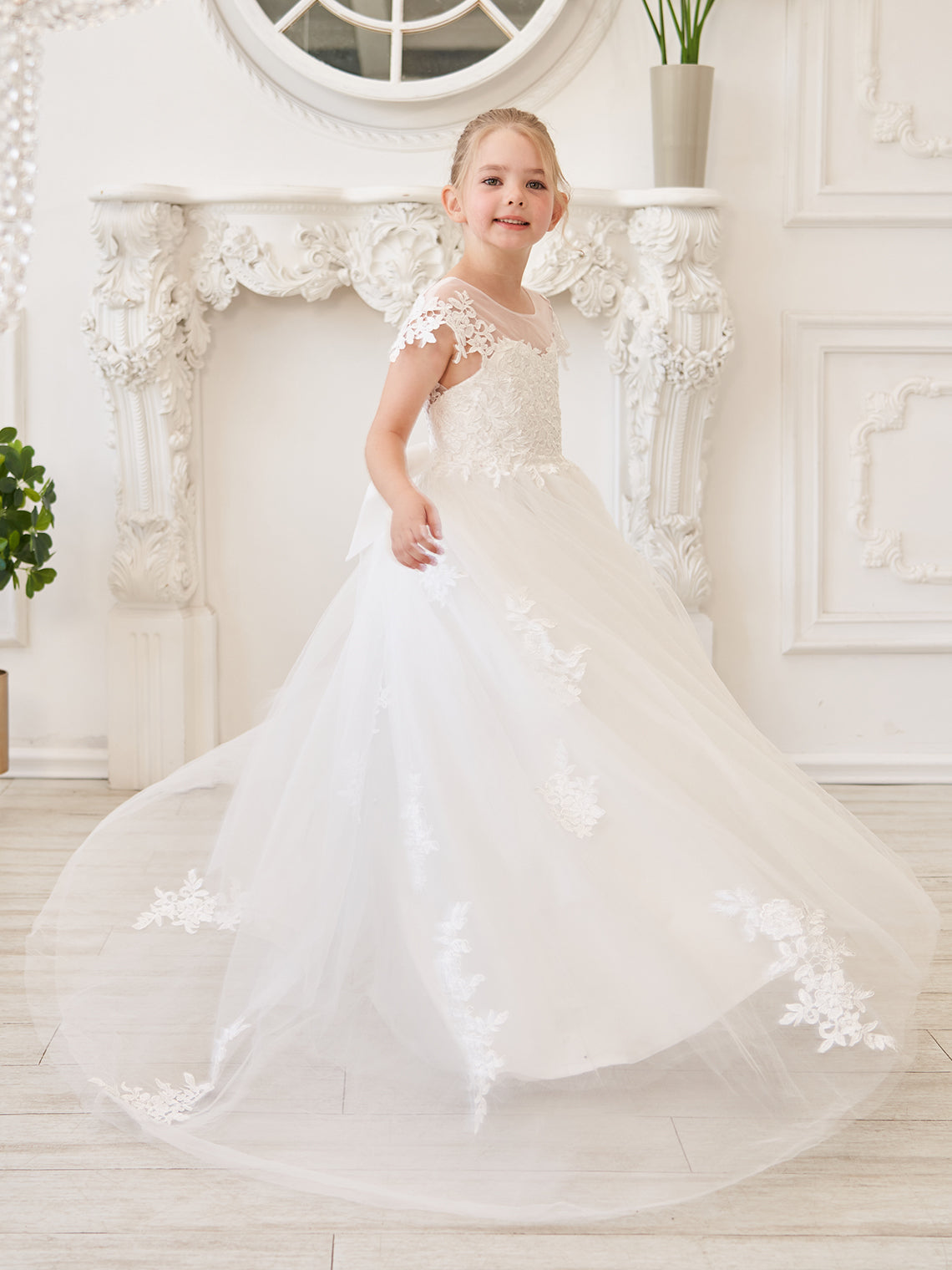 Vestido de niña de las flores para la Primera Comunión, color marfil, con cola desmontable estilo princesa. 