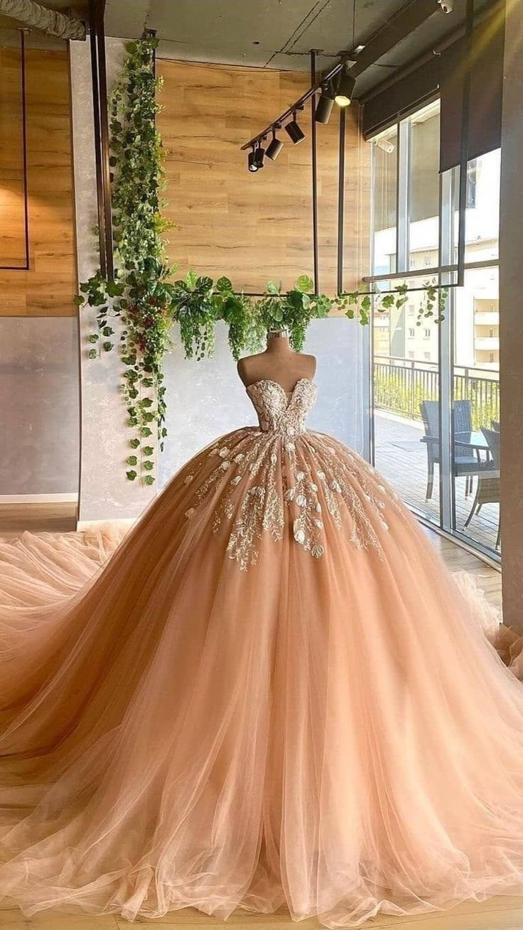 Vestido de quinceañera con escote corazón, apliques de tul, vestido de baile Y5822
