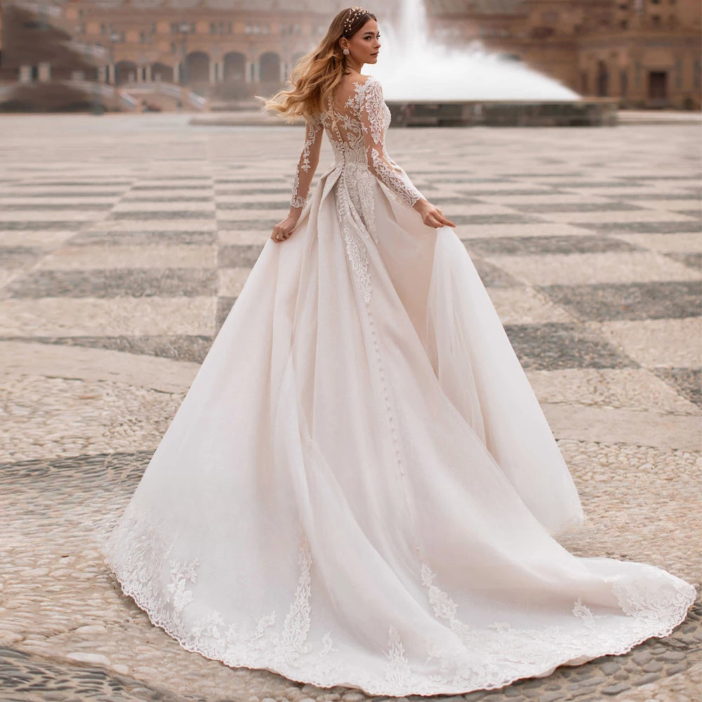 Vestido de novia corte A con cuello redondo, cuentas de cristal, elegante, bohemio, apliques de encaje, manga larga, ideal para fiestas en la playa.