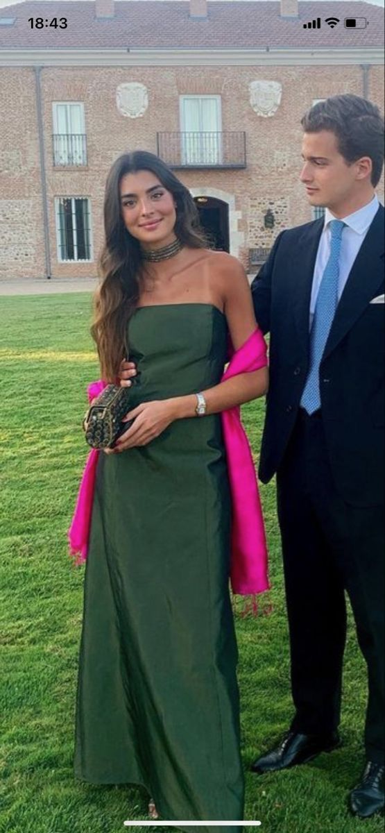 Robe de soirée longue fourreau sans bretelles en satin vert simple Y8322