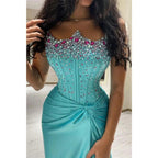 Robe de soirée longue à bretelles, fourreau/colonne, bleue, ornée de perles 