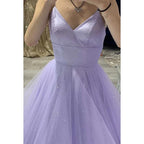 Robe de bal longue trapèze en tulle scintillant à bretelles spaghetti et col en V