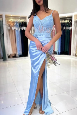 Robe de bal sirène longue bleu ciel à bretelles spaghetti en dentelle avec fente