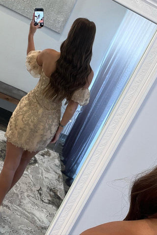 Elegante vestido de fiesta de corte recto, escote corazón y corsé con mangas cortas