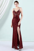 Robe de bal fourreau à sequins avec fente