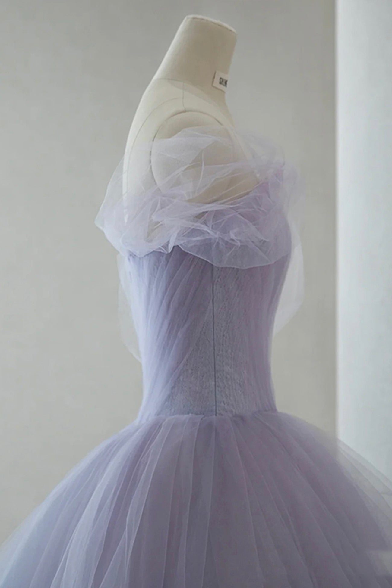 Robe de bal courte en tulle, coupe trapèze, jolie robe de soirée à épaules dénudées