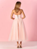 Vestido midi de tul abullonado sin tirantes