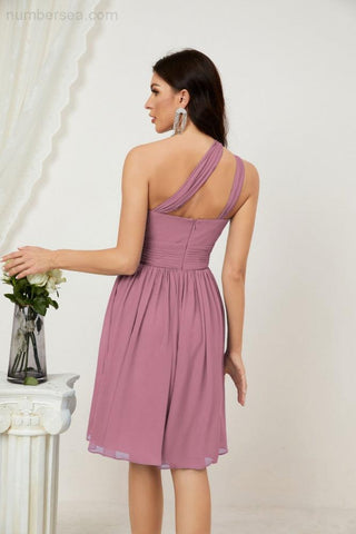 Vestido corto de gasa con un solo hombro para dama de honor de mujer Baoleely, ideal para fiestas y eventos formales como el baile de bienvenida (modelo 2804).