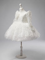 Vestido blanco de tul y plumas hasta la rodilla para bebé niña 