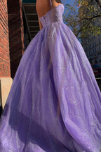 Vestido largo de tirantes color lavanda corte en A