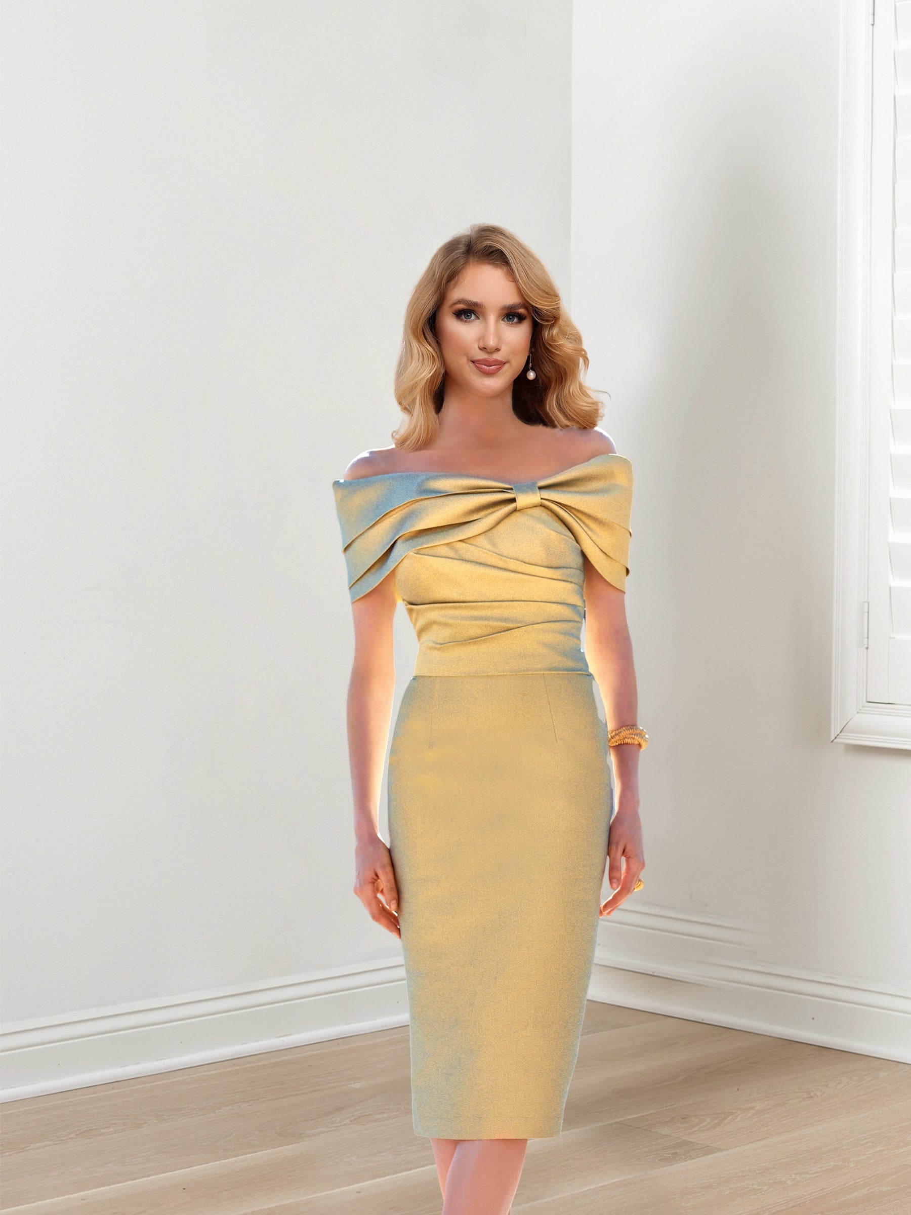 Vestidos de corte recto/columna con hombros descubiertos y manga corta para la madre de la novia 