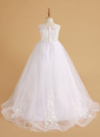 Vestido de baile de princesa Serenity con apliques de encaje y adornos de mariposas 