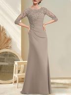 Robe de mariée trapèze en mousseline de soie et dentelle, longue jusqu'au sol, ornée de perles et de sequins plissés, idéale pour la mère de la mariée.