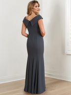 Vestidos de corte recto/columna con cuello joya y largo hasta el suelo para la madre de la novia 